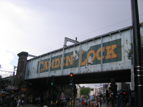 camdenlocksign.jpg