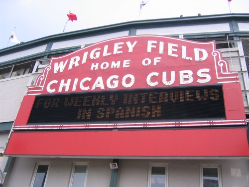 wrigleyfieldsign.jpg